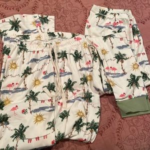 Burt’s Bees His + Hera Christmas Pajamas